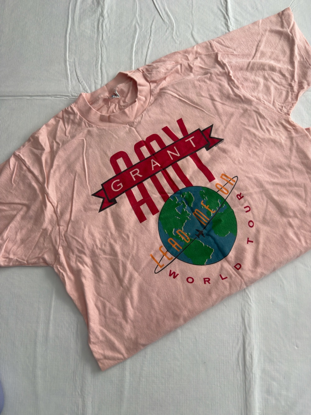 VINTAGE Amy Grant 'Lead Me On' Pink Graphic Tee